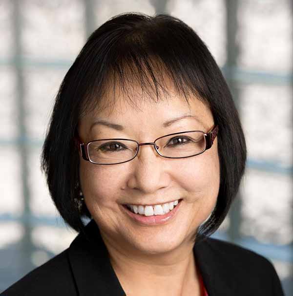 headshot of Loretta Doon