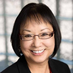 headshot of Loretta Doon